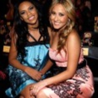 Adrienne_Bailon_1249310429_3