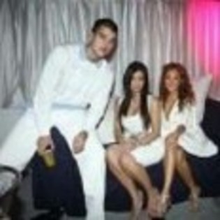 Adrienne_Bailon_1265262514_0