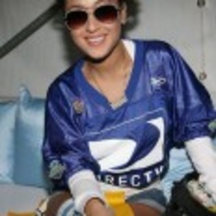 Adrienne_Bailon_1265262582_4 - Adrenne Bailon