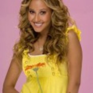 Adrienne_Bailon_1265262683_1