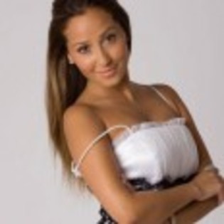 Adrienne_Bailon_1265262683_3