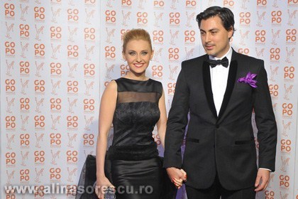 gala-premiilor-gop-2012-alina-sorescu-si-alexandru-ciucu-02