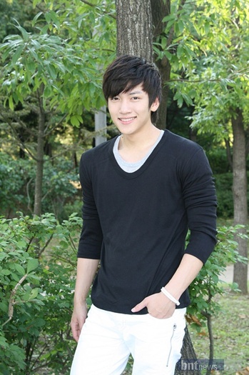 bachelors-vegetable-store-ji-chang-wook-involved-in-a-car-accident_t-dih_2 - Baek Dong Soo-Ji Chang Wook