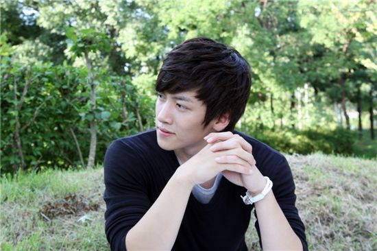 smile-again-remains-atop-tv-chart-for-14th-week