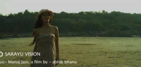 396029_251614624941969_530605565_n - sara khan14