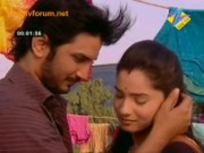 270993_337009393046539_557668344_a - pavitra rishta