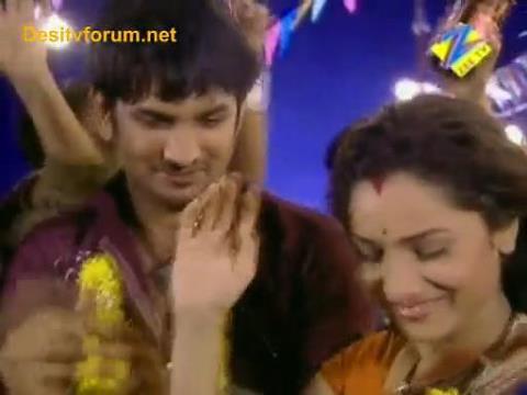 599663_207119762748008_1523600514_n - pavitra rishta
