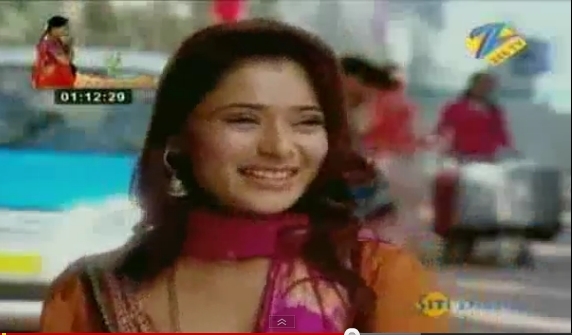 1 - sara khan14