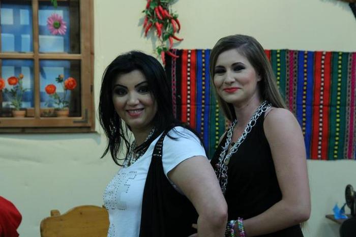 540059_440148552678435_744026322_n - Madalina Balan