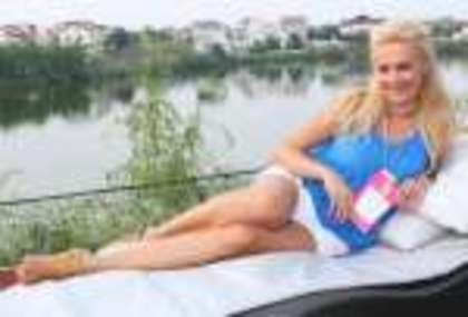 dana-savuica-carte - Dana Savuica