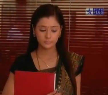 394734_398419503549666_1540337575_n - sara khan14