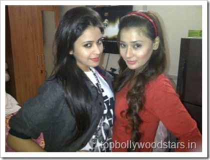 sarakhan3_thumb