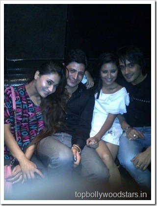 sara-pratyusha4_thumb