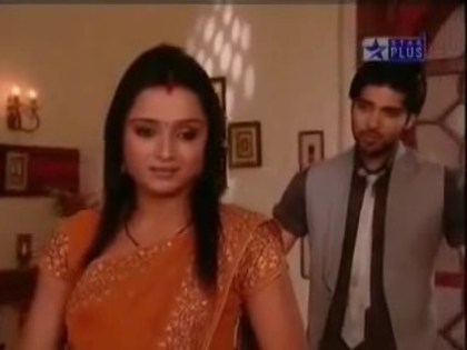 17th Feb 2010 - RagVir Scene 007_0001 - Bidaai capturi Ranvir si Ragini sweet