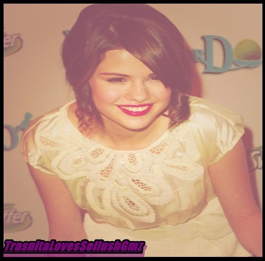 AkV1zLSCEAAu0pz_large