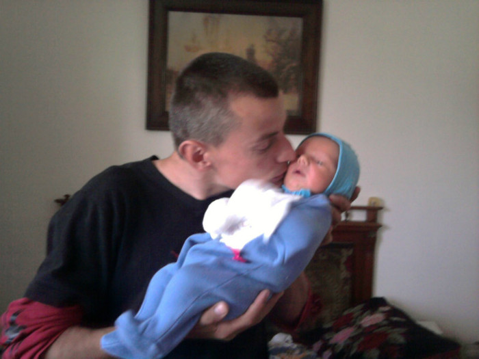 Fotografie2430 - Noi 2 Si BEBE -eu si sotioara mea draga
