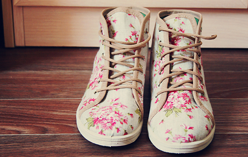 fashion-flowers-shoes-vintage-Favim.com-455974