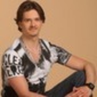 mihai-petre-565367l-thumbnail_gallery mihai-petre-565367l-thumbnail_gallery