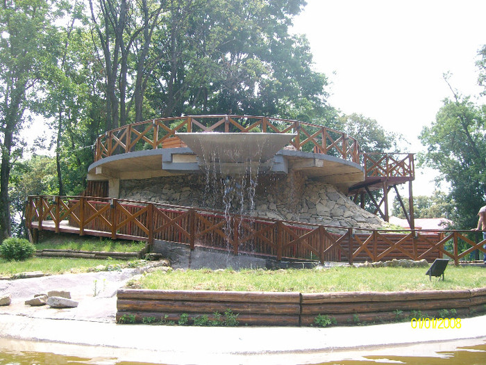 SANY2848 - parc municipal - roman