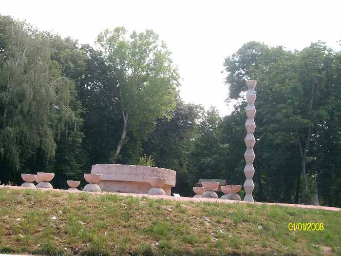 SANY2874 - parc municipal - roman