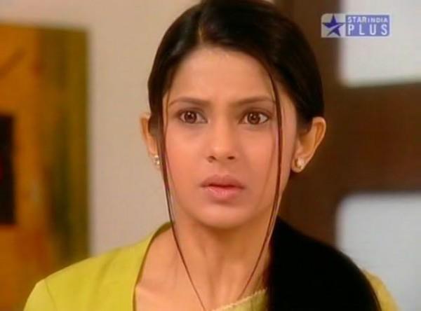 539770_381139668619981_136043721_n - jennifer winget11