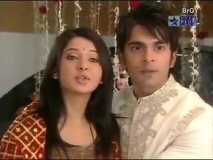 547963_381129978620950_1582343539_n - jennifer winget11