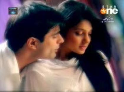 553073_381209275279687_1005556815_n - jennifer winget11