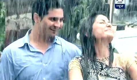 rain1 - Akshara and Naitik enjoys the Rain