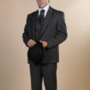 Aniela_1275644343_0_2009