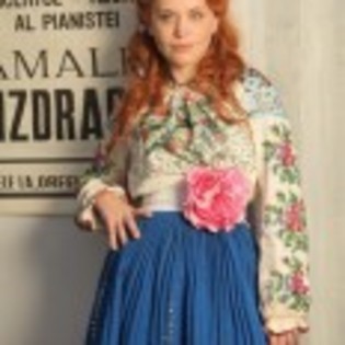 Aniela_1275622564_1_2009