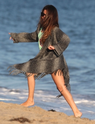 normal_003 - xX_At Ashley Tisdale s Beach Birthday Party in Malibu