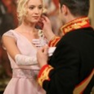 Aniela_1275622202_1_2009