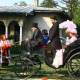 Aniela_1275622092_2_2009