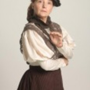 Aniela_1276773394_1_2009