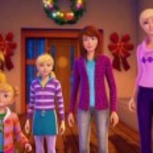 Barbie_A_Perfect_Christmas_1332836650_2_2011
