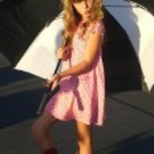 Bella_Thorne_1259504335_2 - Bella Thorne