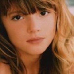 Bella-Thorne-1223461863 - Bella Thorne