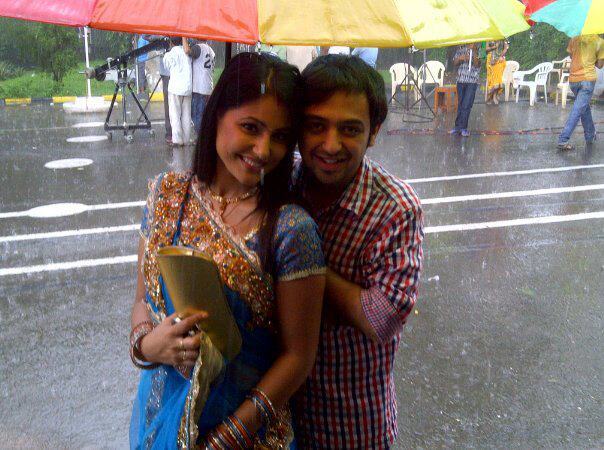 557620_328498530546646_921762959_n - Hina Khan