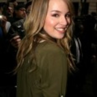 Bridgit_Mendler_1331539310_2