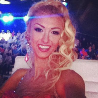 292466_10151250947437646_873512661_n