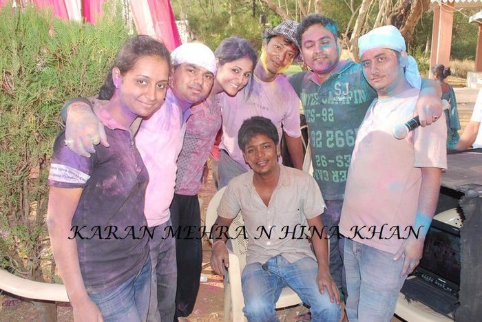 HOLI21 - 000000000000000_Holi pix