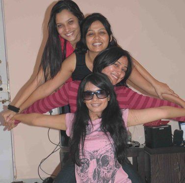 166587_175507959149635_136733849693713_412479_447063_n - xxPavitra Rishta behind the scenesxx