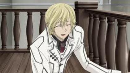 49271623_OAUAHKLGK - alte poze cu Vampire Knight