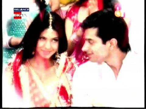 301197_258368577534830_444169667_n