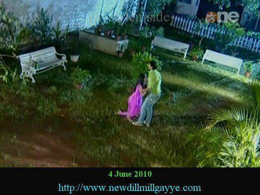 313328_258364504201904_1619719520_n - Jenny 6