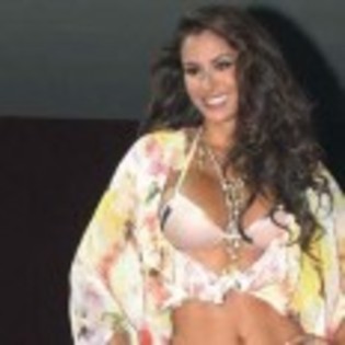 Ninel_Conde_1242849763_2