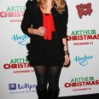 Stefanie_Scott_1337111478_0