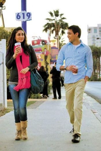 scfpk6588ds9568f - KAREENA KAPOOR