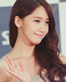 tumblr_m64lgdsCw71qb5bmno1_250 - Yoona x