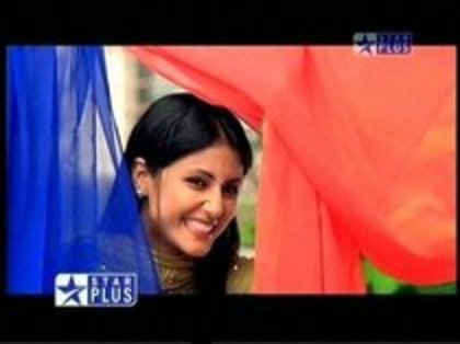 40194502_SXYXXULLC - Hina Khan